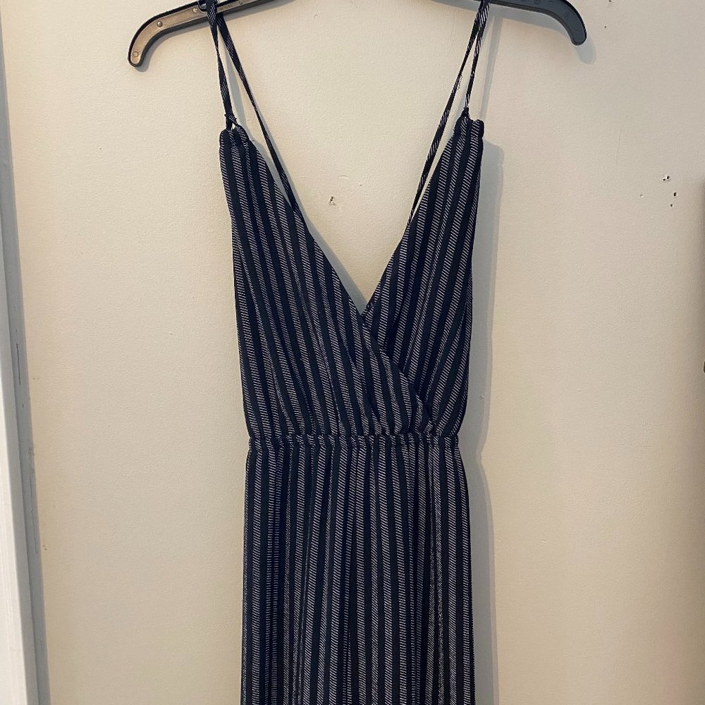 Black and gray jumpsuit fabrik